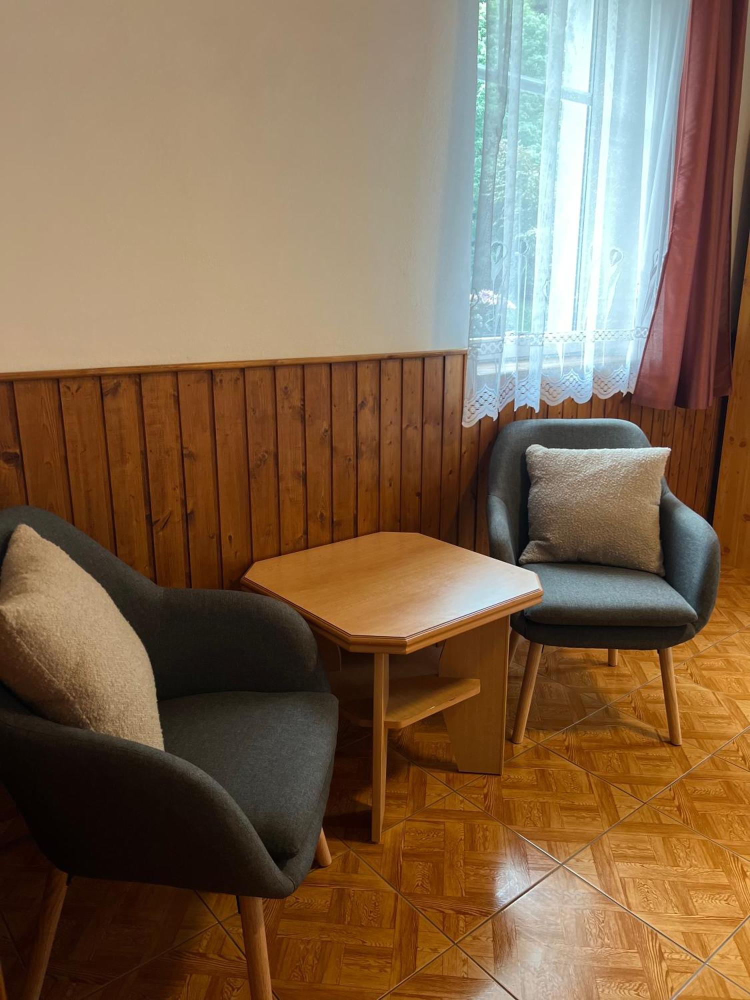 Hrensko 27 Apartmany Εξωτερικό φωτογραφία