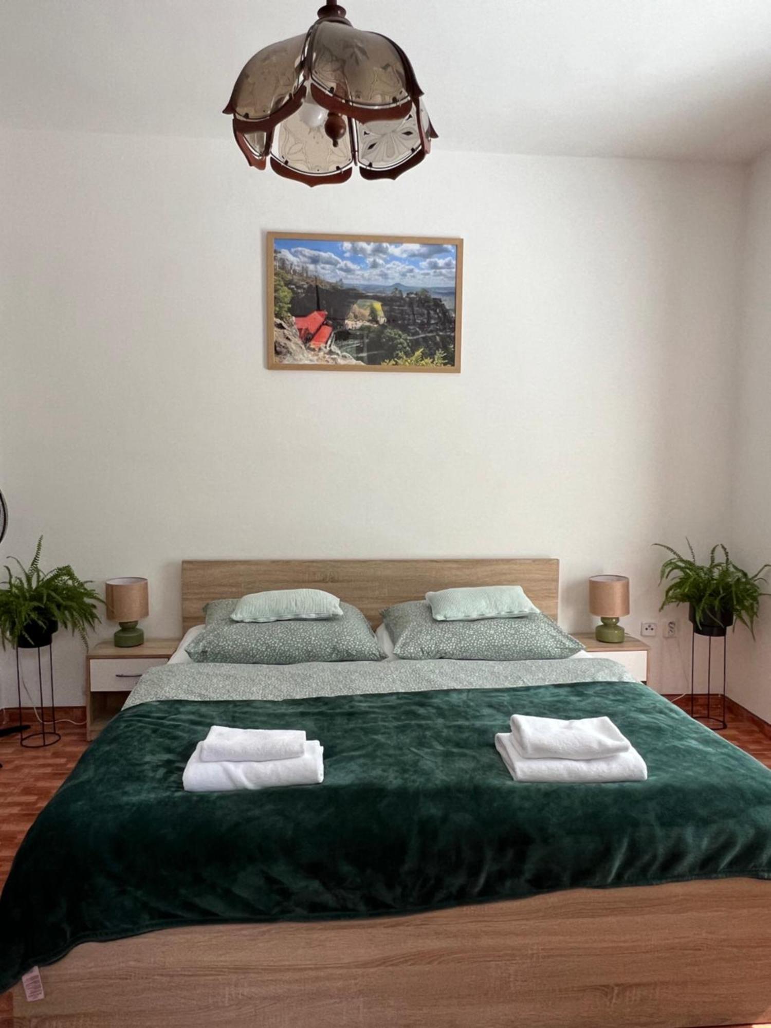 Hrensko 27 Apartmany Εξωτερικό φωτογραφία